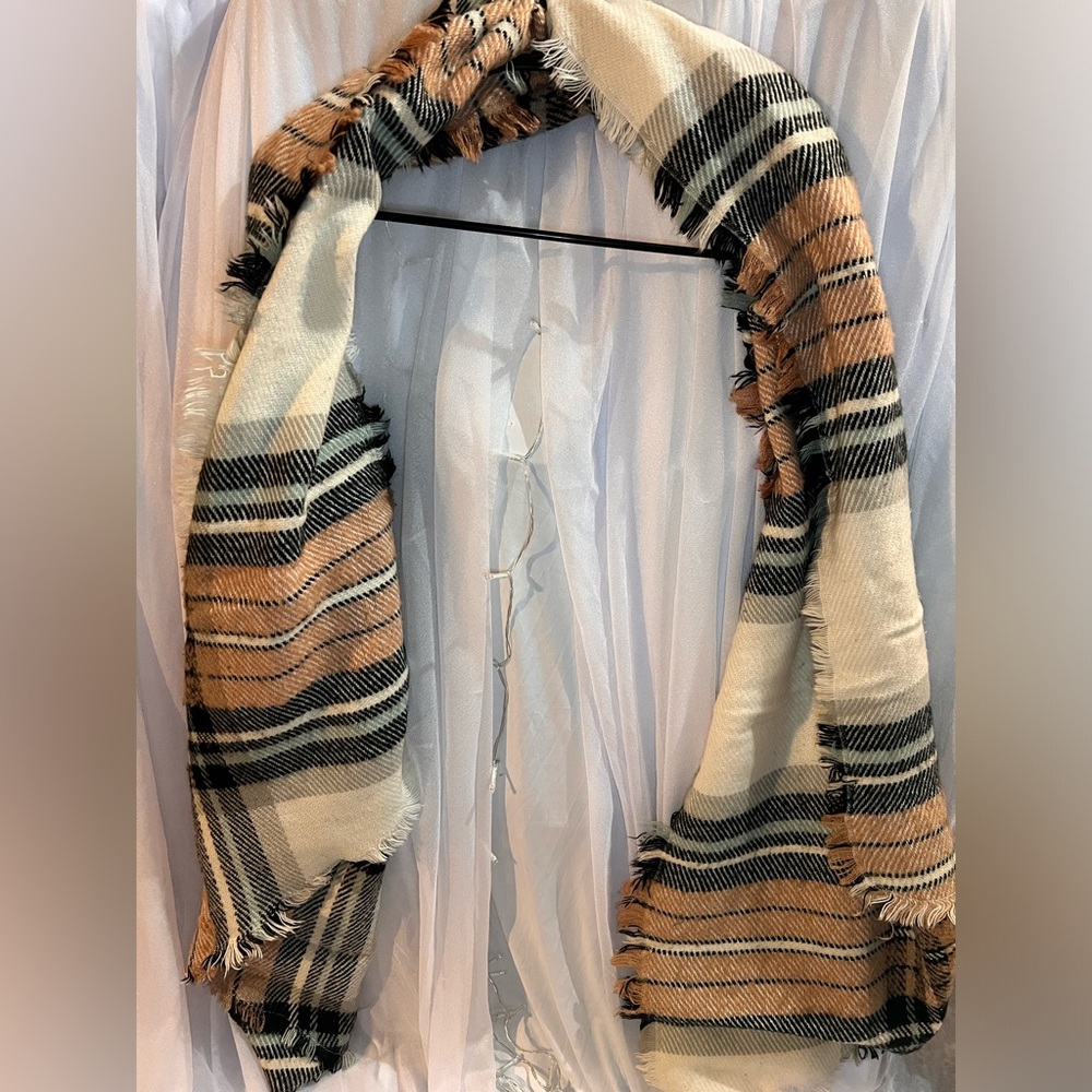 Soft & Warm Scarf